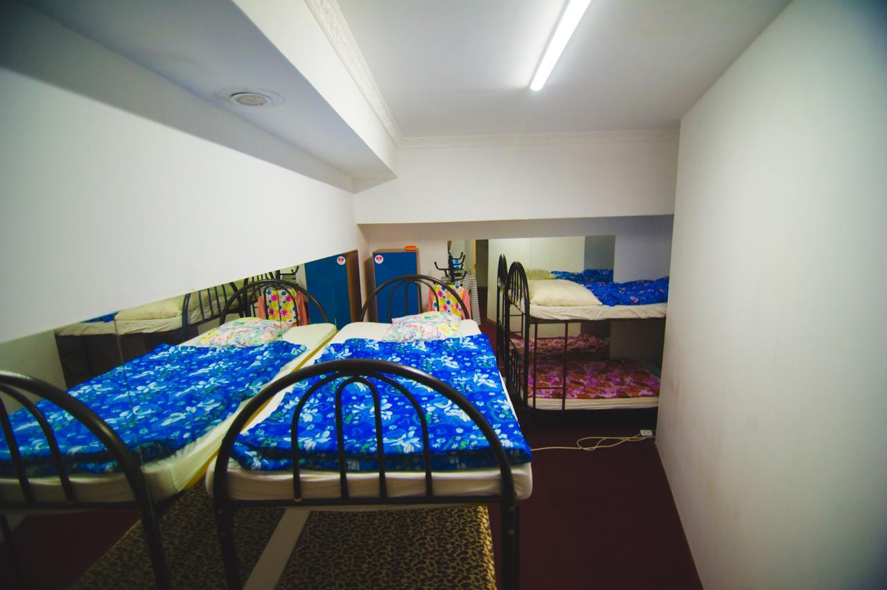 Asia Hostel Алматы Экстерьер фото
