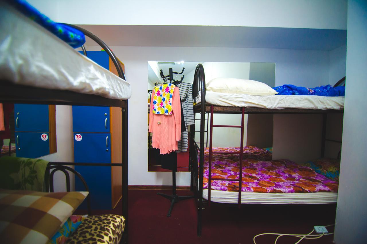 Asia Hostel Алматы Экстерьер фото